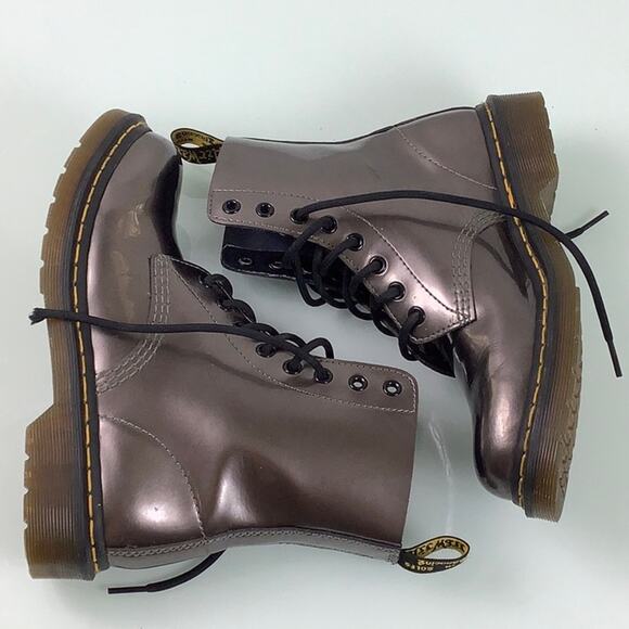 Dr. Martens Pascal 8 eyelet lace up patent platinum boots women size 7 - Picture 13 of 16